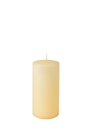Kreminė cilindrinė žvakė 65/140 (20vnt.)