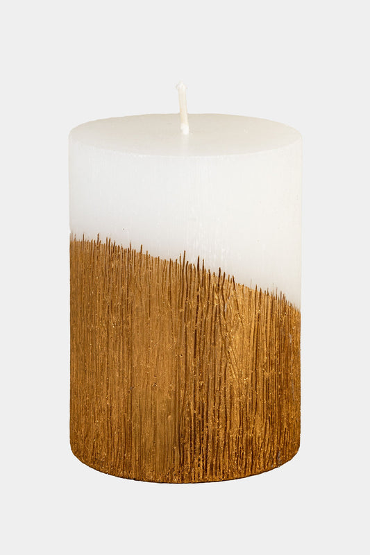 Perpus dekoruota cilindro formos žvakė