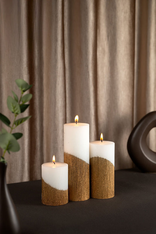 Perpus dekoruota cilindro formos žvakė